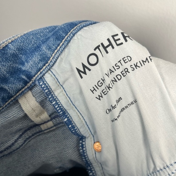 MOTHER High Waisted Weekend Skimp in On the Run
Size 29 - Picture 11 of 12